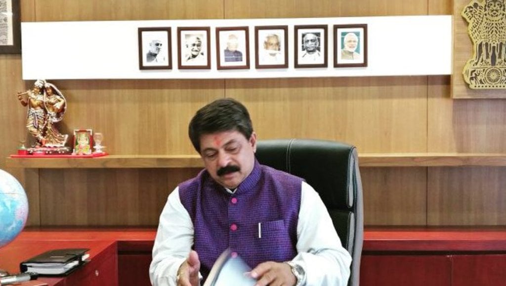 Gujarat Assmebly Speaker Rajendra Trivedi