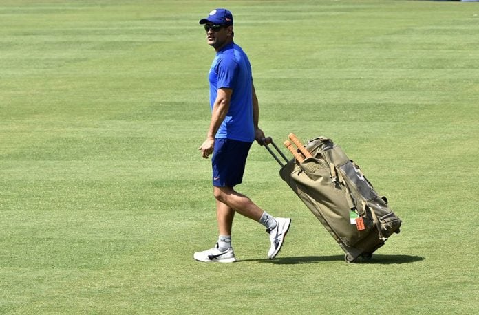 MS Dhoni