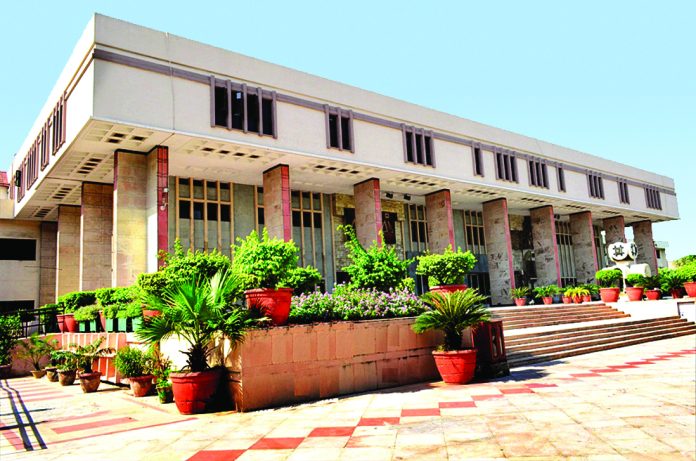http://delhihighcourt.nic.in/writereaddata/upload/EventGallery/I